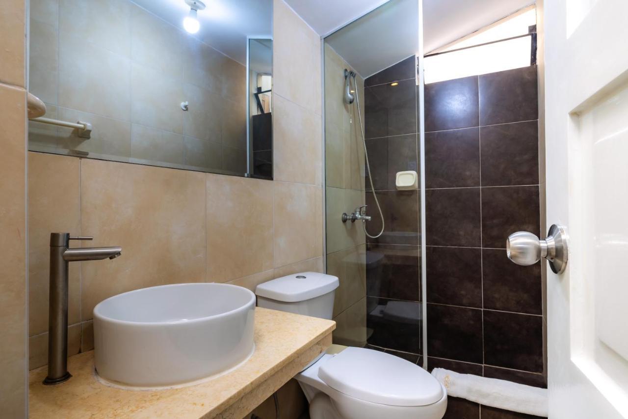 Hotel Country Trujillo Encalada Ngoại thất bức ảnh