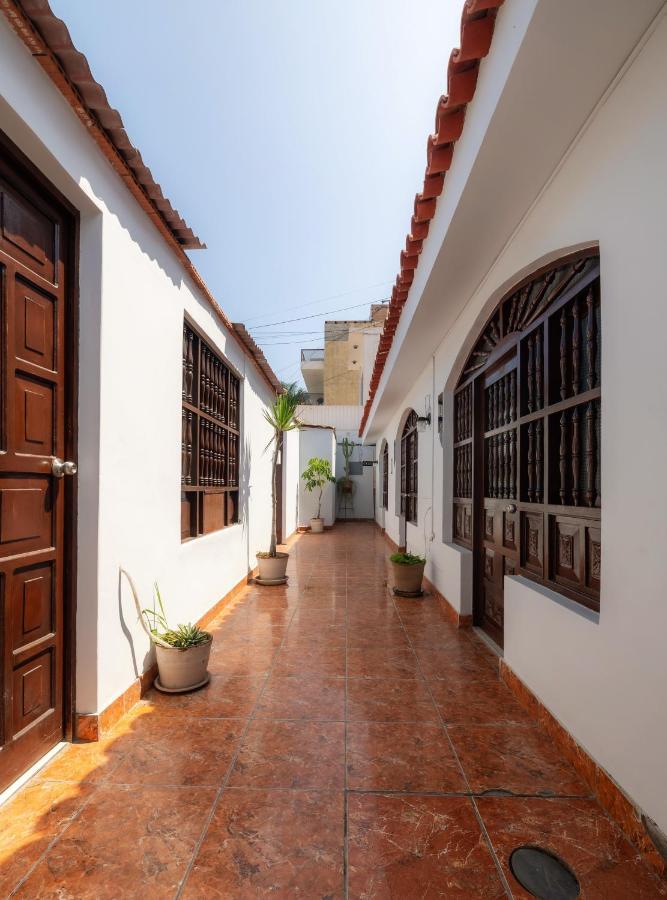 Hotel Country Trujillo Encalada Ngoại thất bức ảnh