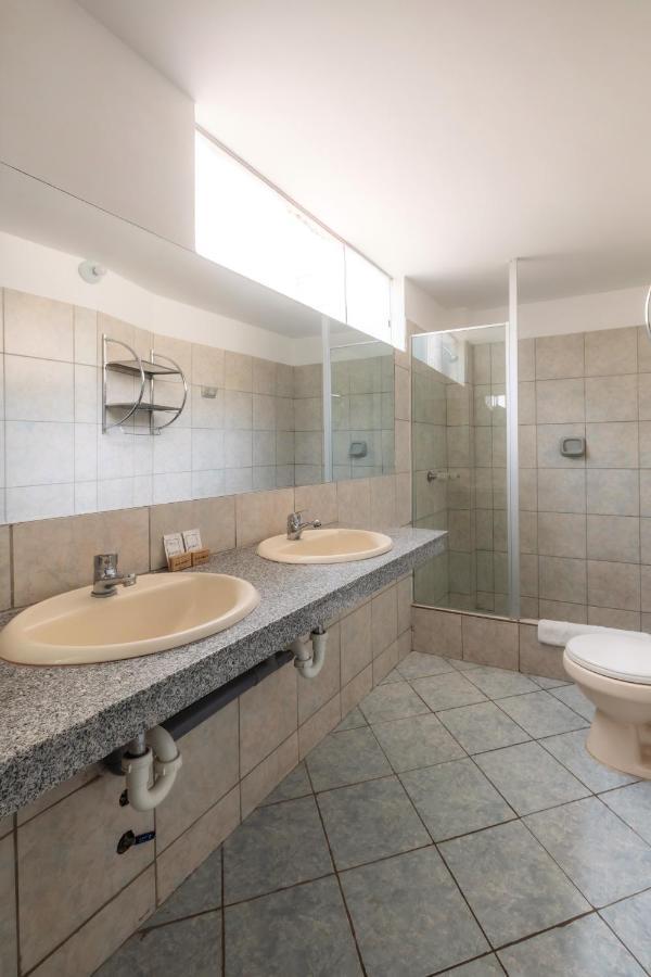 Hotel Country Trujillo Encalada Ngoại thất bức ảnh