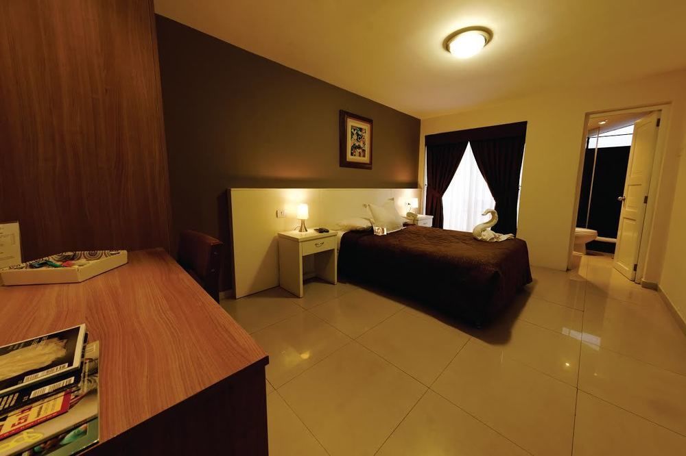 Hotel Country Trujillo Encalada Ngoại thất bức ảnh