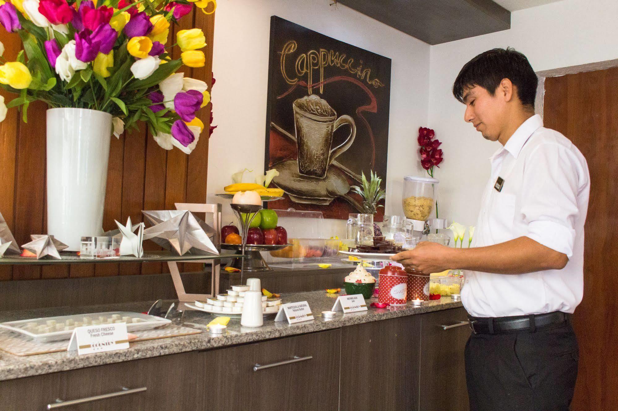 Hotel Country Trujillo Encalada Ngoại thất bức ảnh